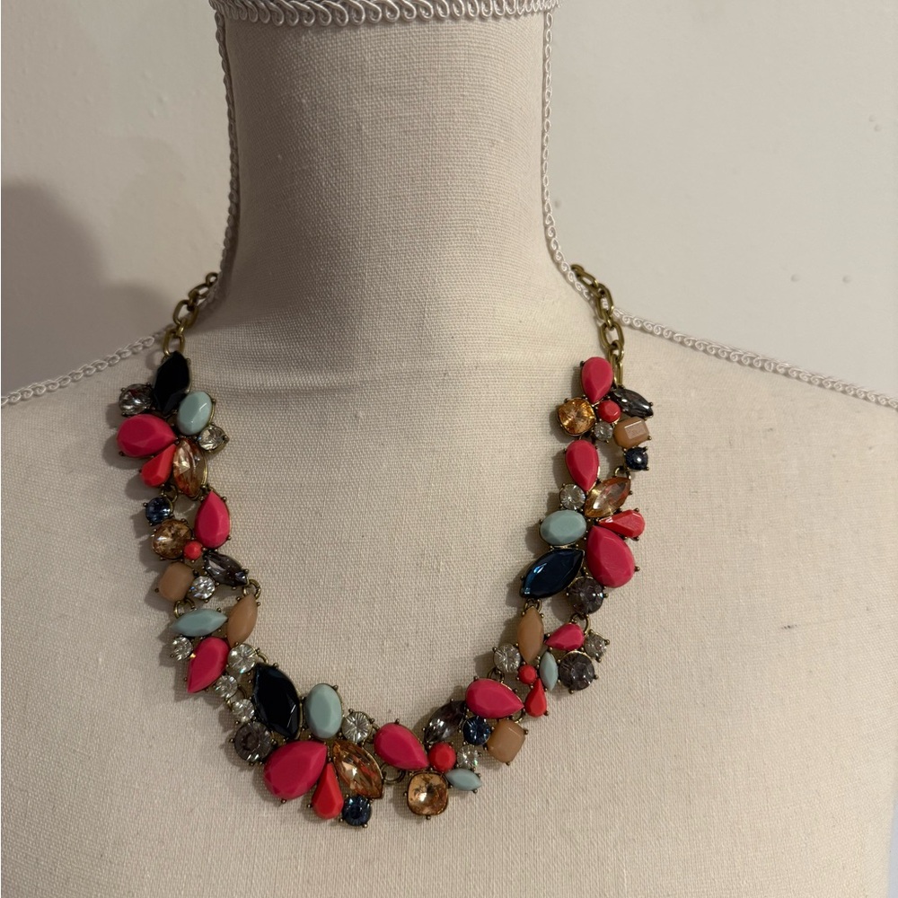 Elegant Multicolor Statement Necklace